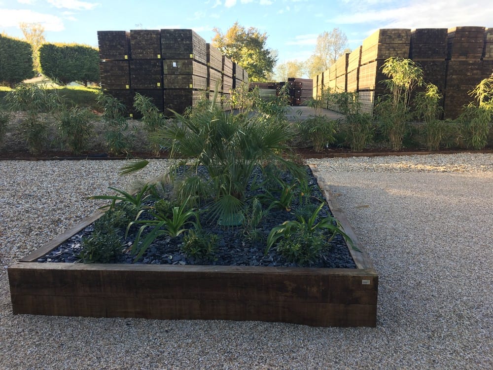 Création jardinière avec plantations et paillettes d'ardoise #Gironde